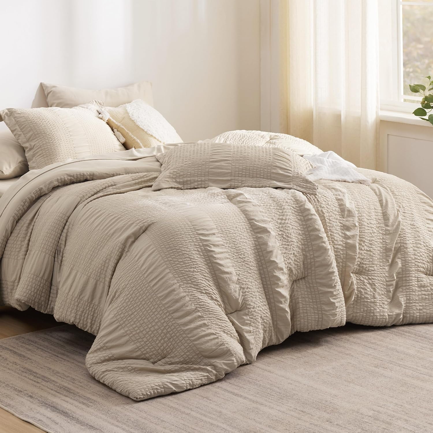 Cozy Comfort Bed in a Bag Queen - Queen Comforter Set 7 Piece Stripes Seersucker Bedding Set, Soft Lightweight Down Alternative Comforter Queen Bed Set(Khaki,Queen 90 x 90 inch)