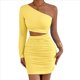 thumbnail image 1 of Vestido Mini de Cóctel con Volantes y Larga para Mujer, Moda 2025, con Hombros Descubiertos y Caderas Estrechas. Amarillo XS, 1 of 10