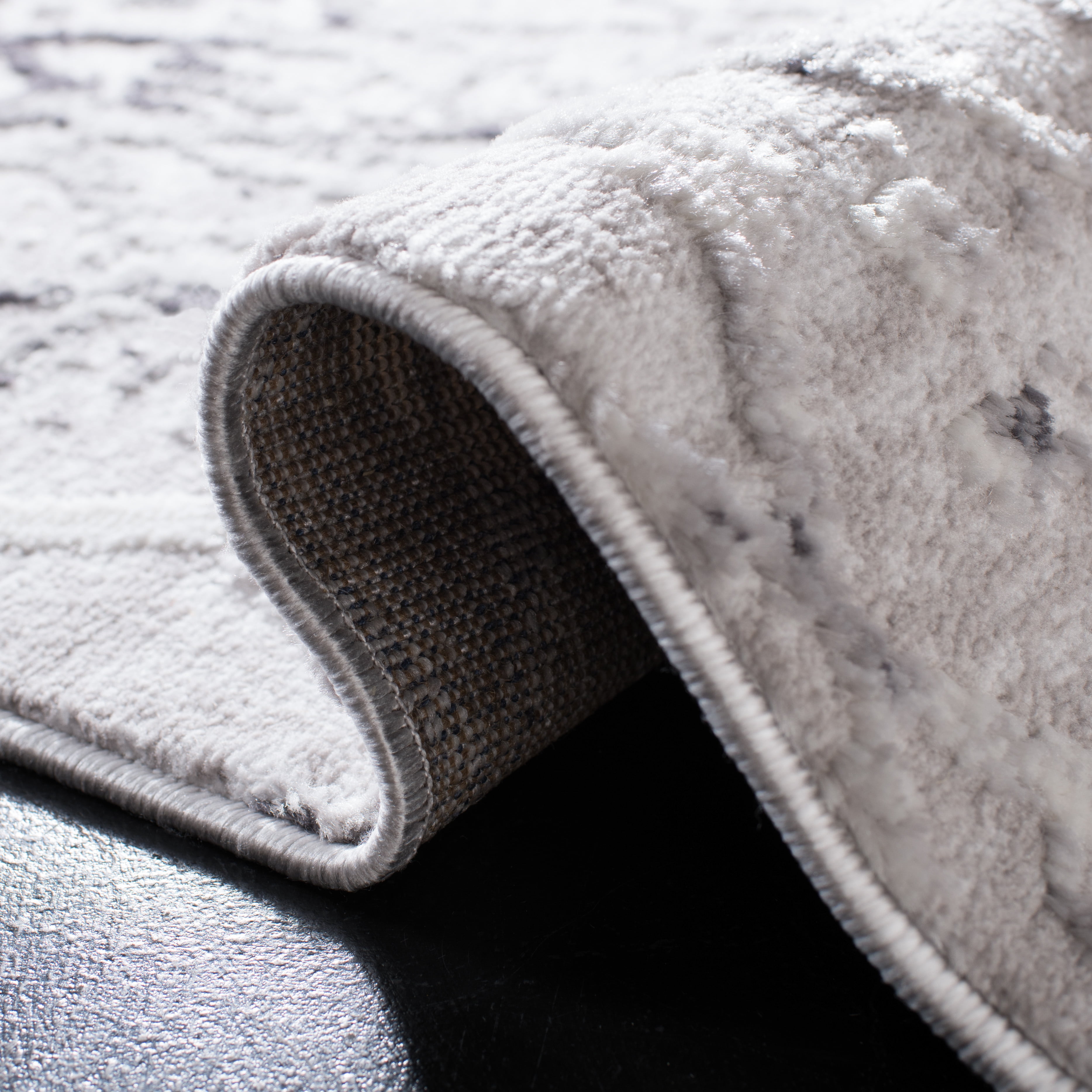 SAFAVIEH Amelia Roslyn Abstract Area Rug, Gray/Light Gray, 4' x 6'