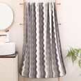 thumbnail image 1 of Toalla de forro polar de coral a rayas de secado rápido 75x35cm – Toalla de baño para el baño de poliéster ultra absorbente, colores degradados suaves Rosa Púrpura Gris Verde Marrón, 1 of 6