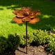 thumbnail image 1 of Estaca decorativa de jardín con flores, 43 cm (17"), adorno de jardín, estaca de metal con flores para patio trasero, césped o jardín de, 1 of 8