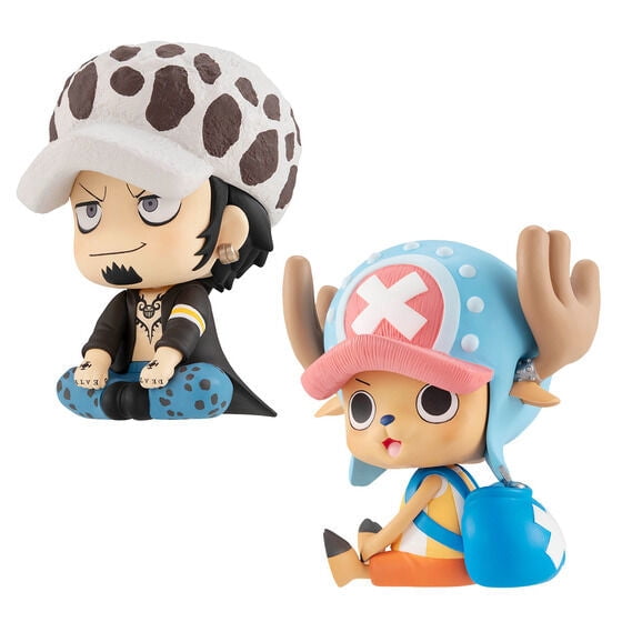 MegaHouse - One Piece - Look Up Series - Tony & Law 2pc Figure Set with Gift, Megahouse, Gifts