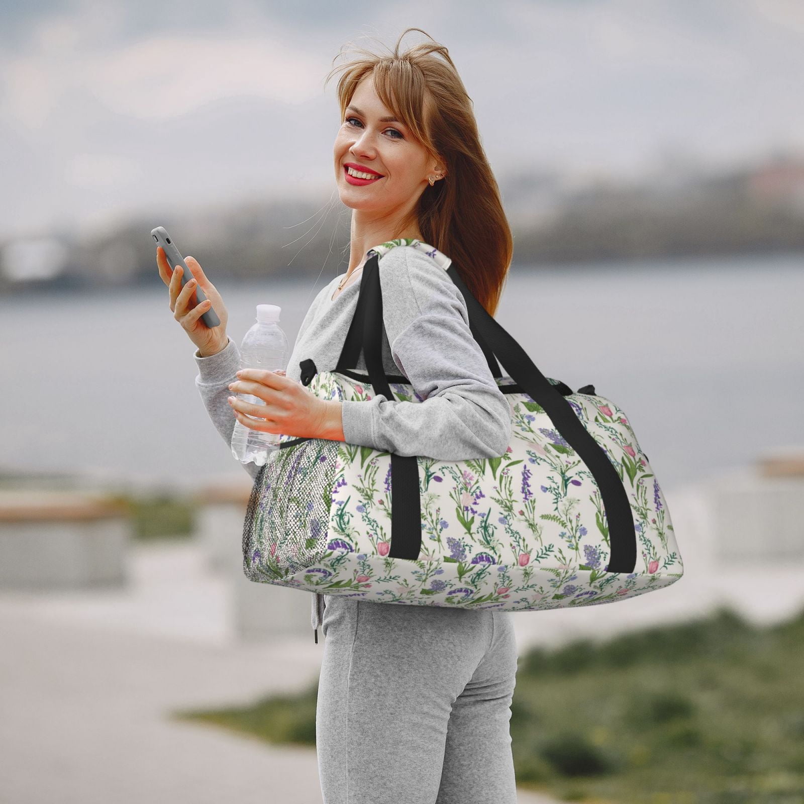 Fuzoiu Wisteria Flower Print Travel Duffle Bag,Carry On Tote Bags,Duffel Bag,Sport Gym Bag, Hospital Bag for Labor and Delivery, Overnight Bag,Luggage Bag