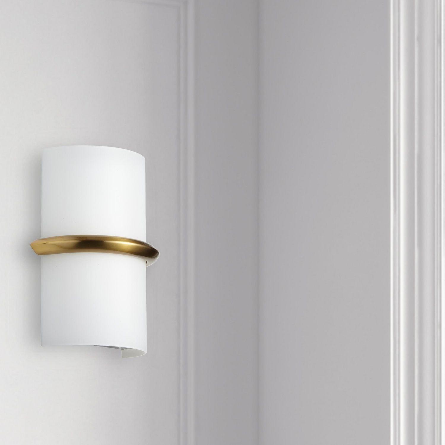 Wallace Wall Sconce - White