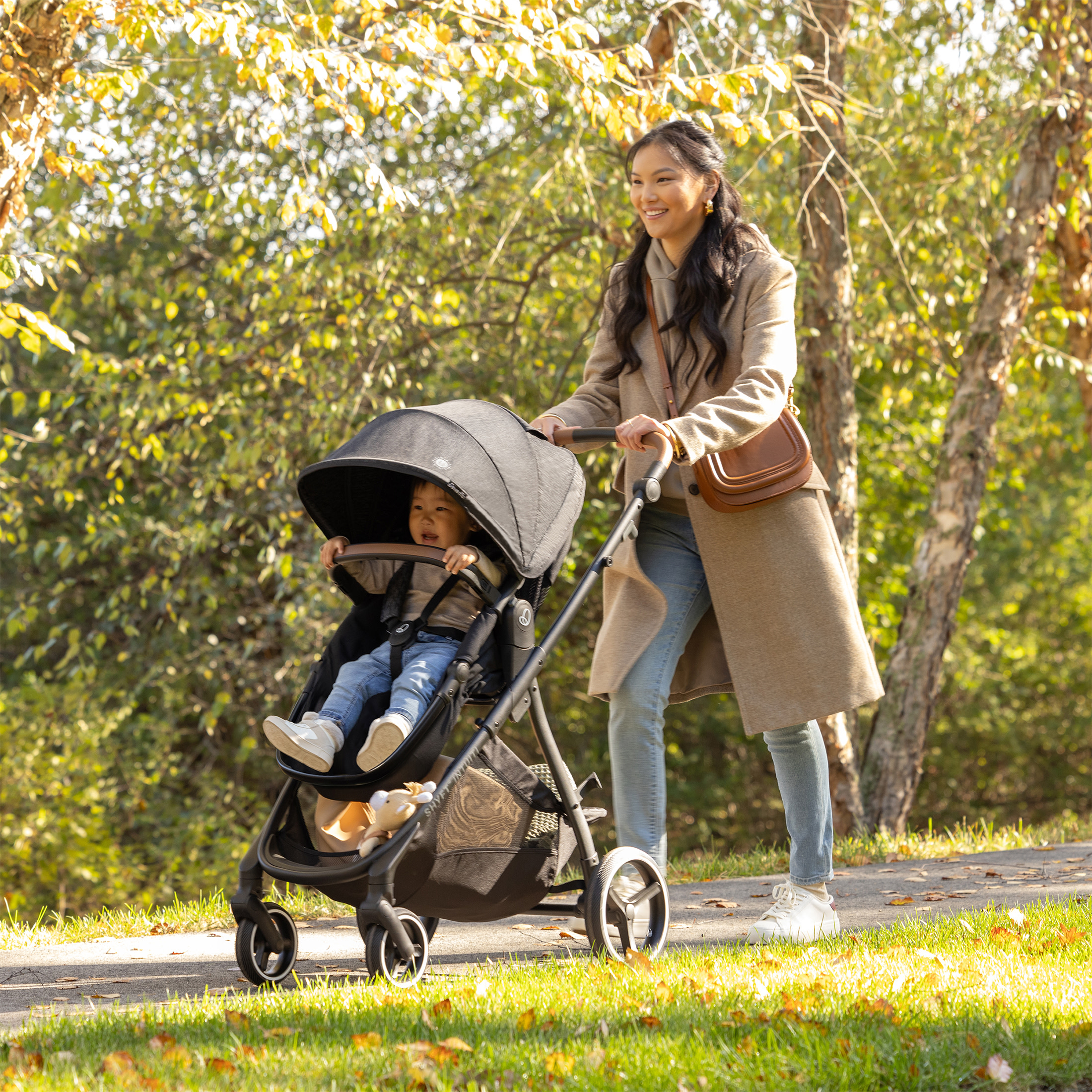 Evenflo Shyft Intuiti Travel System With Revolve180 LiteMax NXT Rotating Infant Car Seat, Black Shale