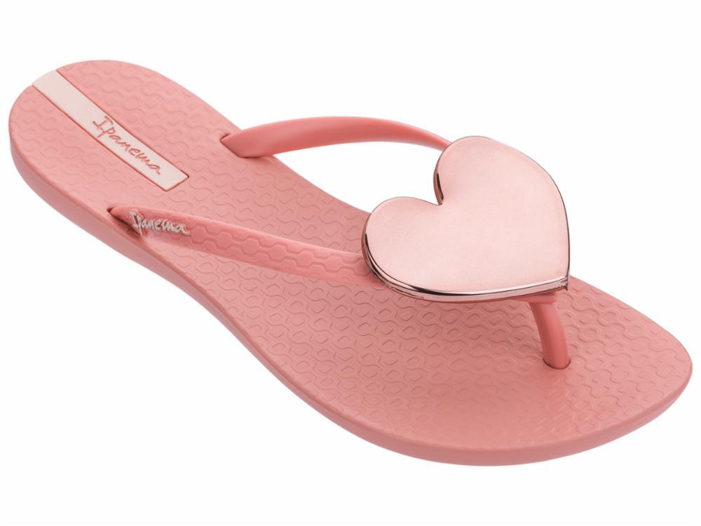 ipanema pink flip flops