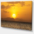 thumbnail image 2 of Coucher de Soleil Jaune et Océan Brun - Impression sur Toile de Bord de Mer, 2 of 4