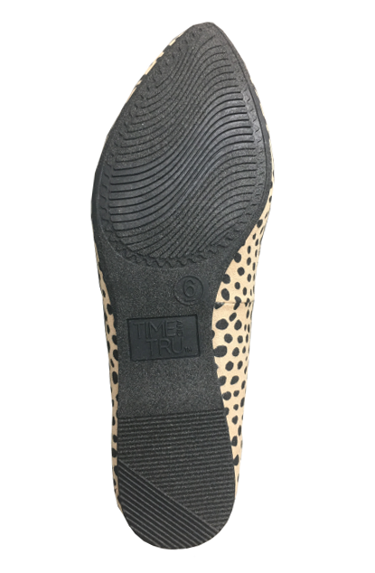 Time and Tru Women’s Animal Print Feather Flats, Wide Width Available - image 3 of 6