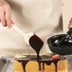 thumbnail image 5 of Juego de utensilios de silicona para hornear - Utensilios de cocina de 3 piezas con espátula, volteador y cepillo - Resistente al calor hasta 500 ° F - Apto para lavavajillas - Orificios para colgar, 5 of 5