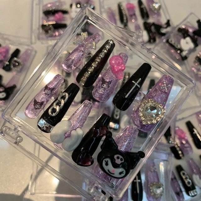 Pegatinas de uñas postizas con estampado de leopardo Sanrioed Hellokitty Y2K, estilo Harajuku, Parche de uñas de diamantes de imitación súper brillante, regalos de niña caliente, nuevo