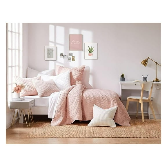 Levtex Rowan Quilt Set - Twin - Boho Chic Crinkle Quilted Bedspread - Reversible - 100% Polyester Twin/Twin XL Blush
