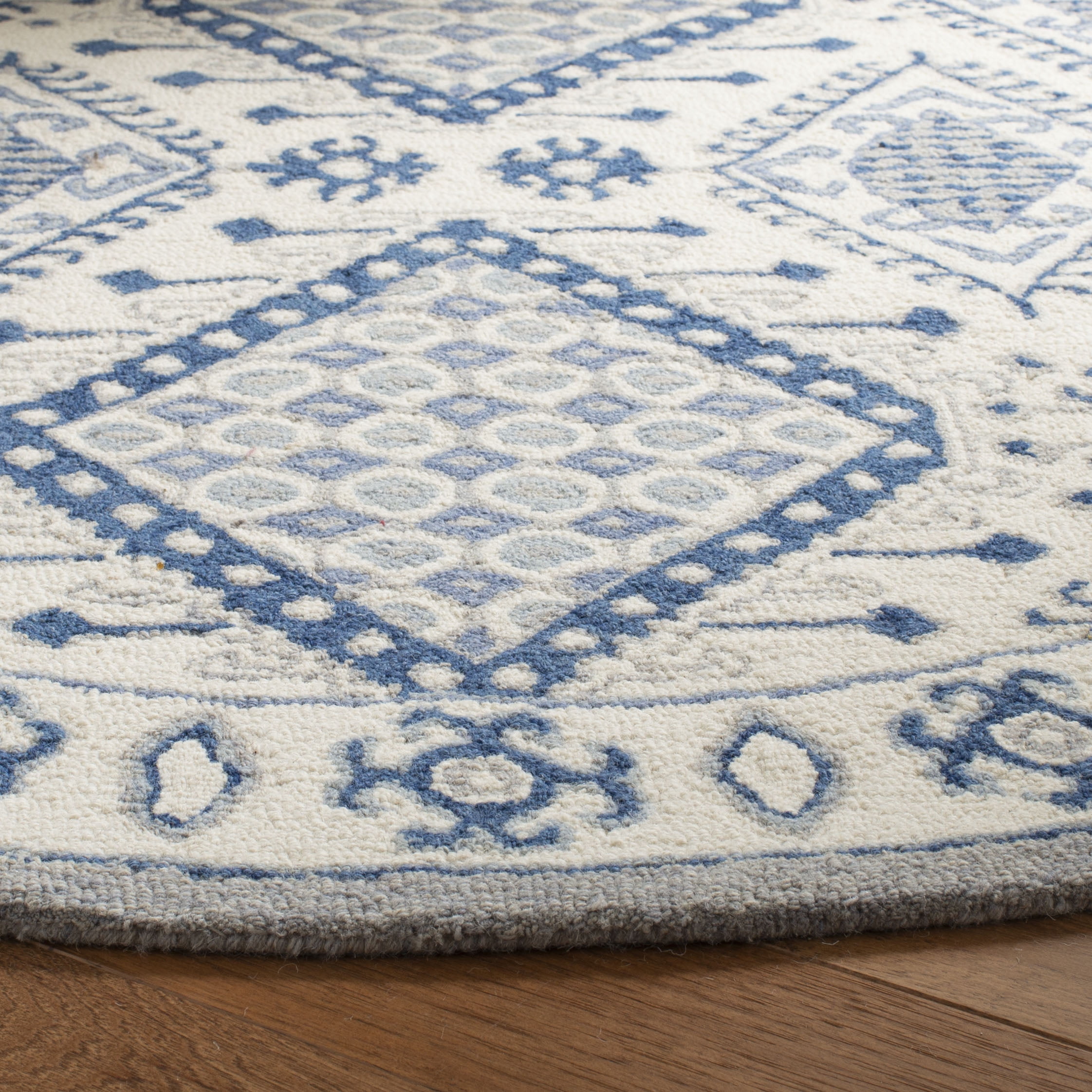 SAFAVIEH Micro-Loop Jolene Geometric Wool Area Rug, Ivory/Blue, 5' x 5' Round