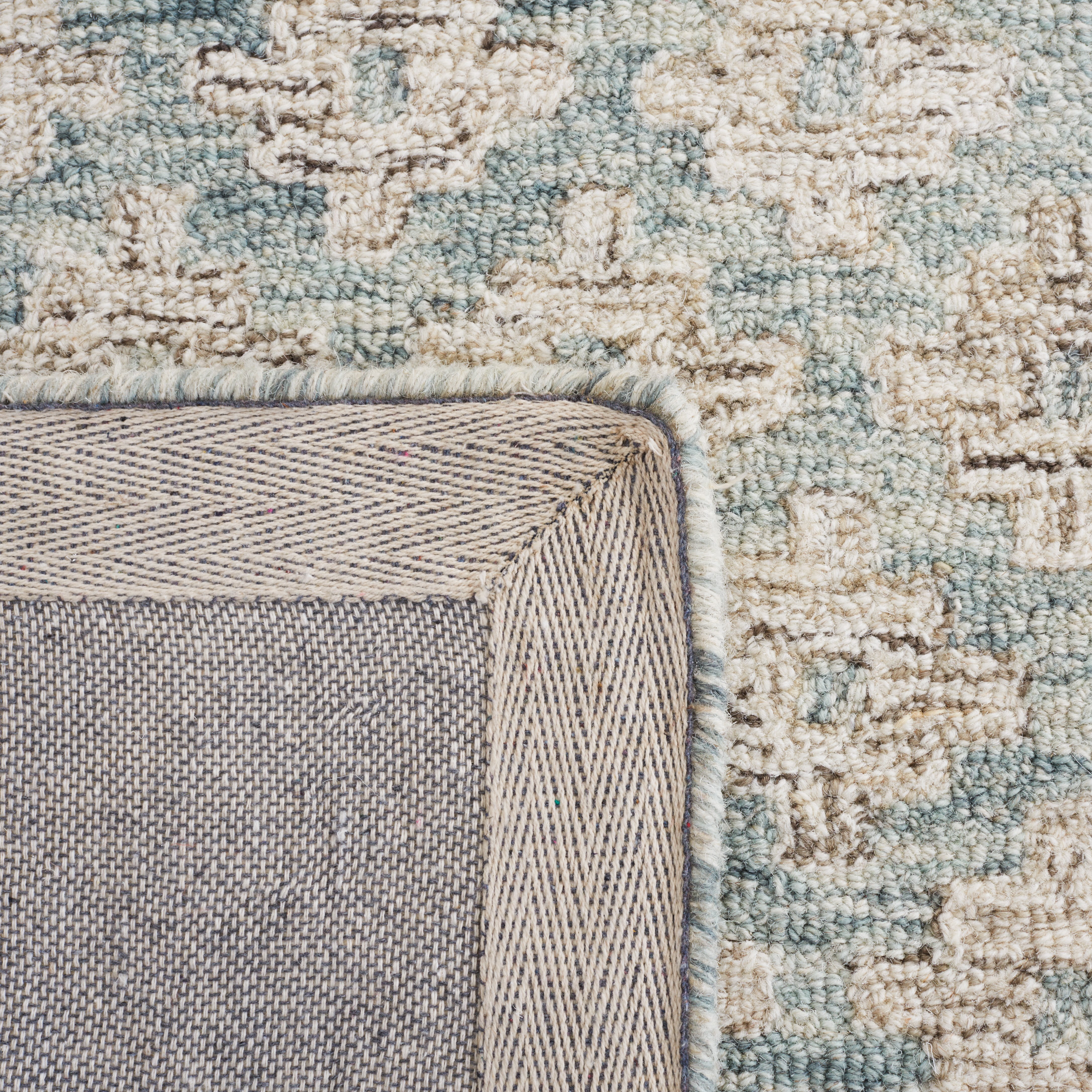 SAFAVIEH Metro Frigg Floral Area Rug, Ivory/Light Blue, 6' x 6' Square