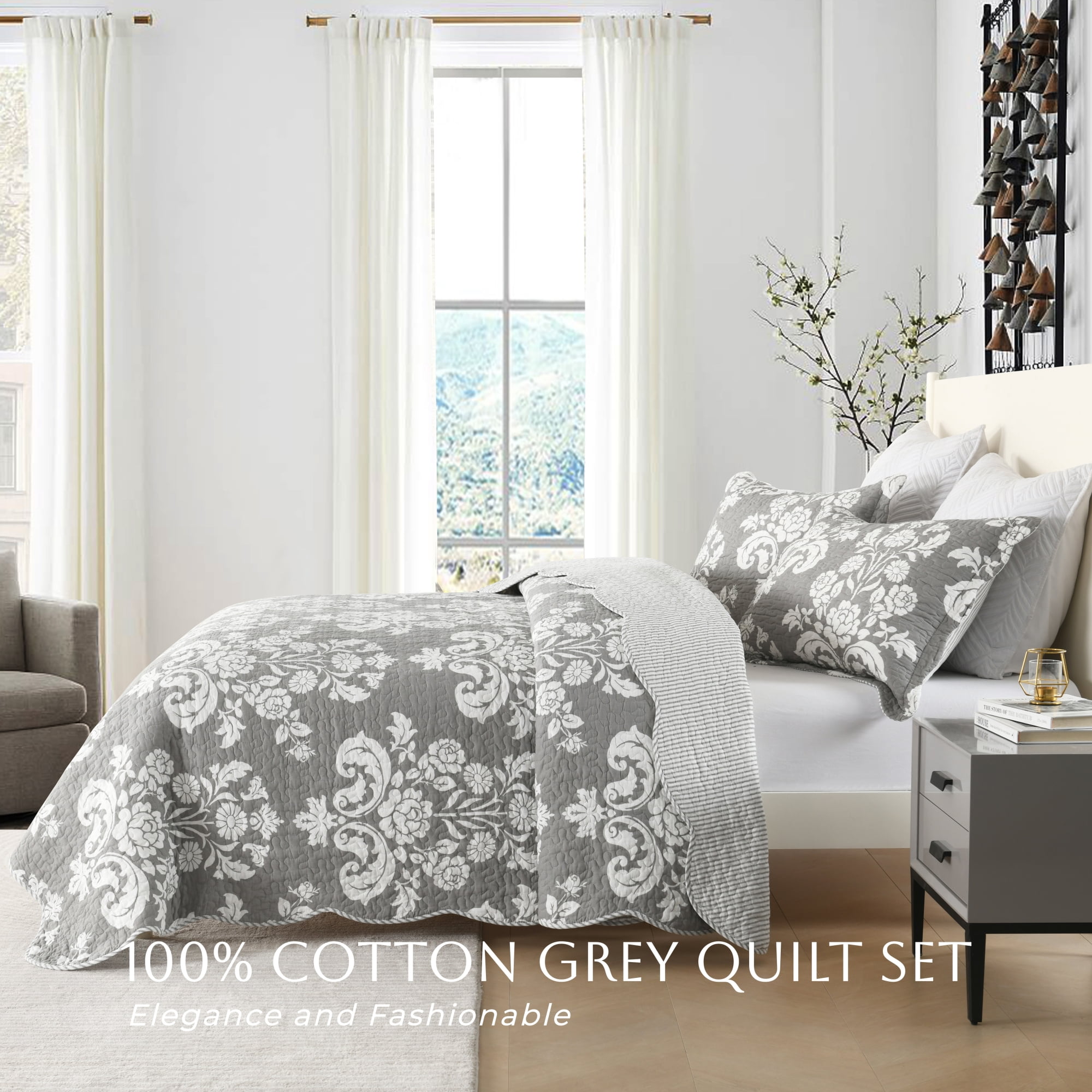 Quilt Set Queen Size - 100% Cotton Grey Damask Floral Bedspreads - Quilted Farmhouse Bedding Set for All Season - Lightweight Scallop Coverlet 3-Piece (Grey and White)