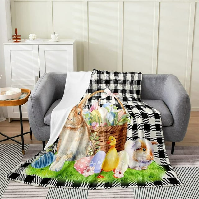 Manta de franela para sofá con temática de Pascua. Diseño con conejito y huevos de colores. Suave y cómoda, ideal para decoración del hogar y como regalo navideño.