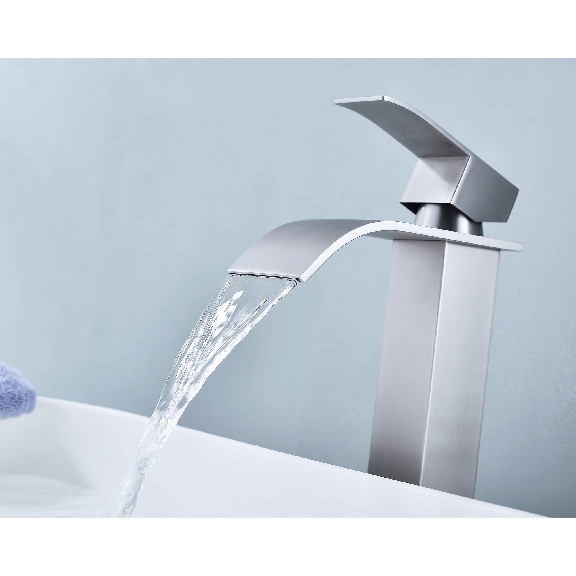 Single handle single hole waterfall spout bathroom vessel sink faucet with deck plate