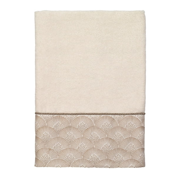 Deco Shell Embroidered Bath Towel Ivory