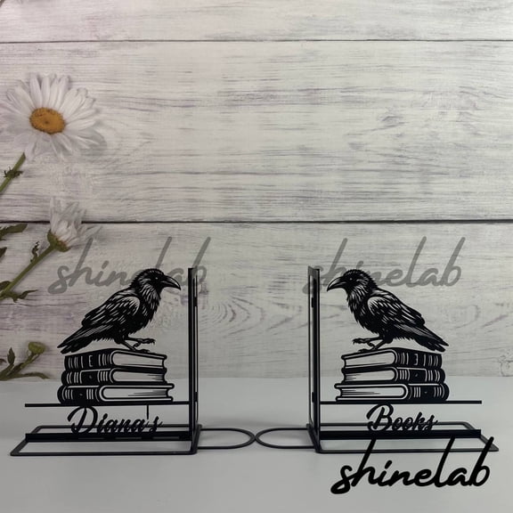 Shinelab Raven on Books Mental Bookends Bird Name Bookend Gift, Animal Table Bookshelf Decor 5936