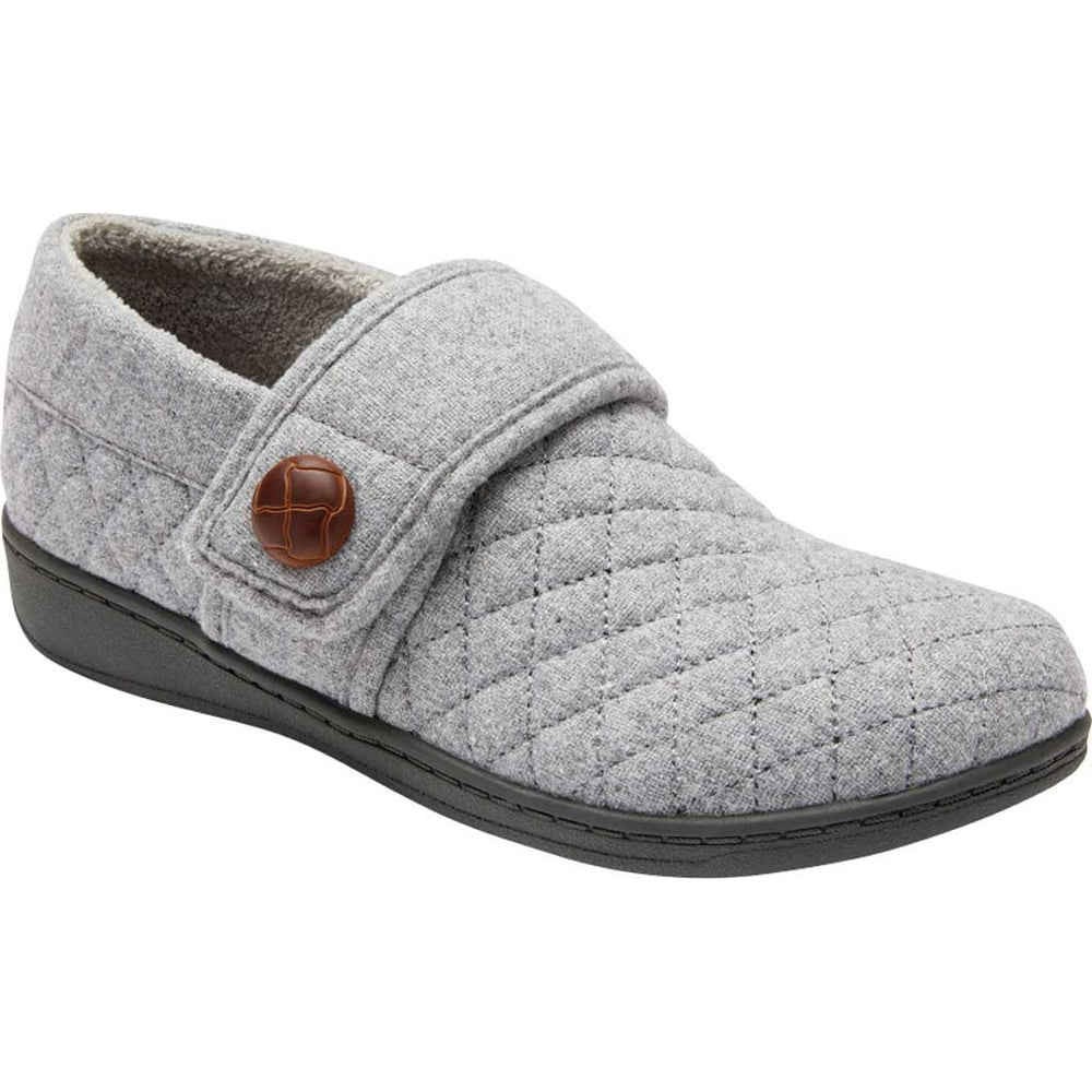vionic penelope slip on