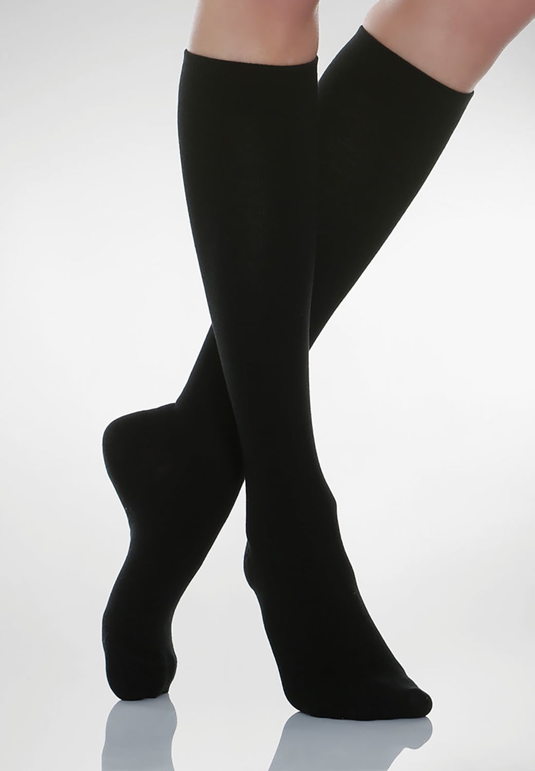 MAXAR Unisex Rejuvenating Compression Support Socks (20-22 mmHg), Knee High: MUS-415