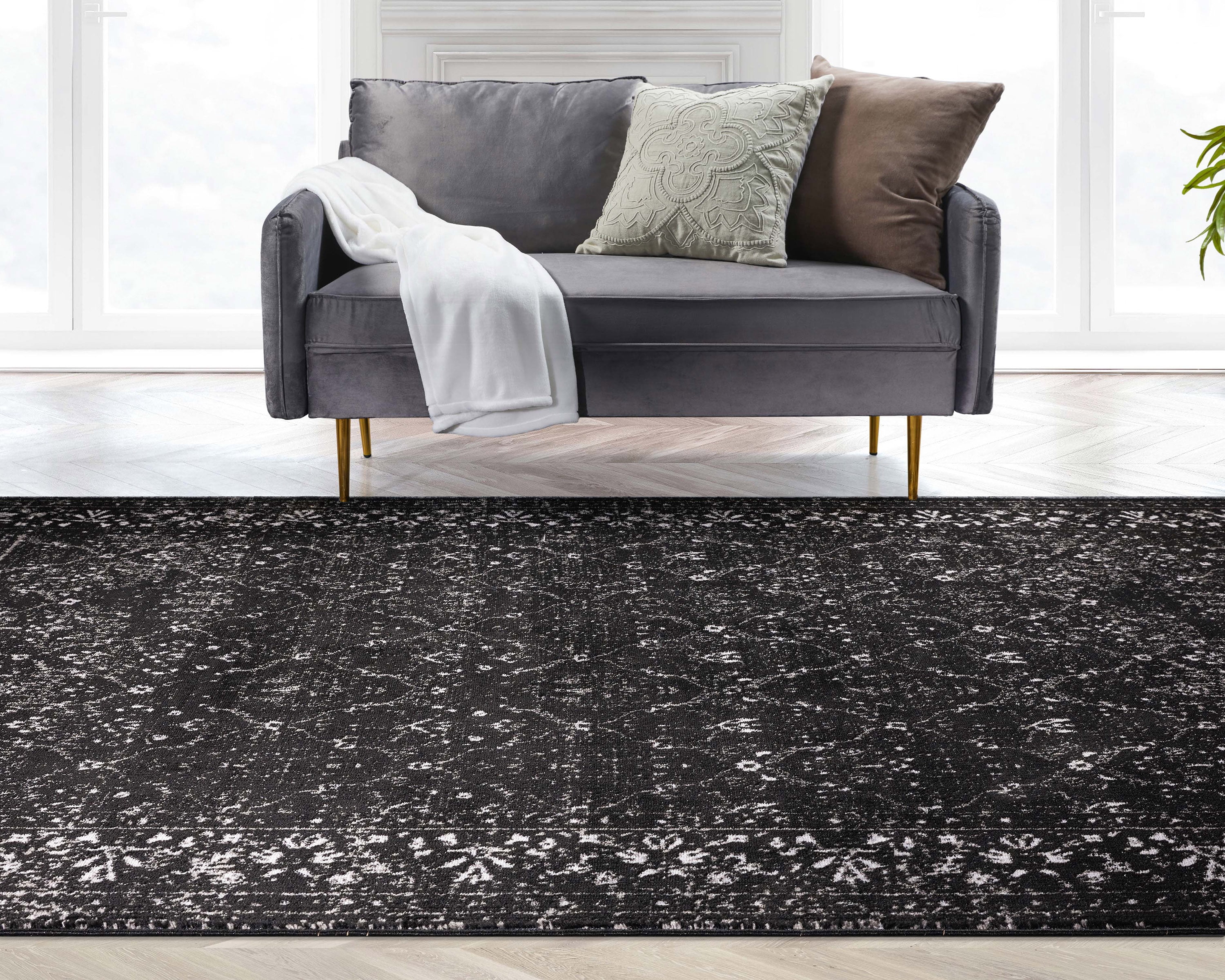 Well Woven Zazzle Argos Vintage Oriental Black 3'11" x 5'3" Area Rug