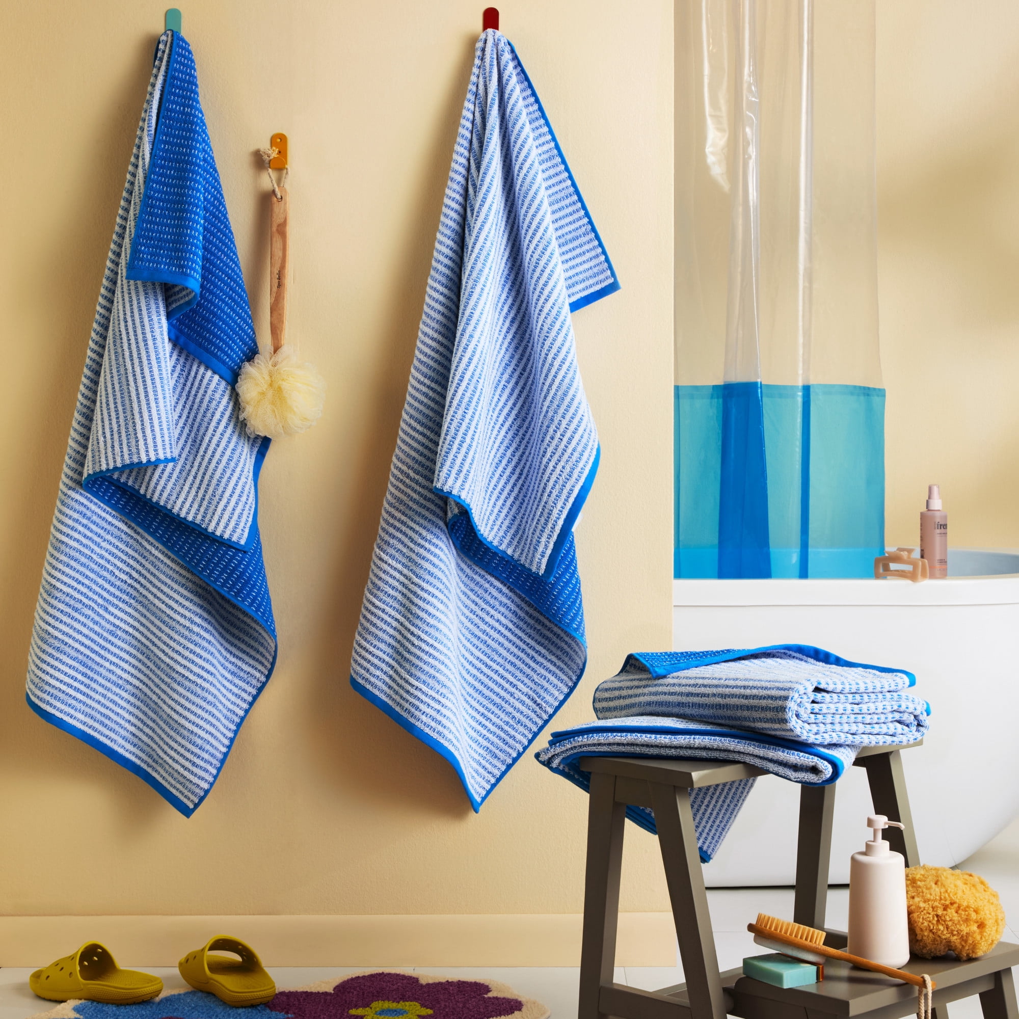 TOWN & COUNTRY PLAY 4-Piece Striped Reversible Terry Brights Bath Towel Set, 30"x58", 100% BCI Cotton, Plush & Absorbent 550GSM, Ocean Blue