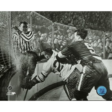 - Gordie Howe 1955 Action Photo Print