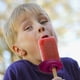 thumbnail image 2 of Porta-paletas para niños - Recogegotas de silicona, perfecto para el verano y fiestas de cumpleaños, 2 of 3