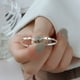 thumbnail image 5 of Anillo de plata 925 con 26 letras, diseño de nicho femenino, anillo con elemento de lujo, anillo abierto para dedo índice, 5 of 5
