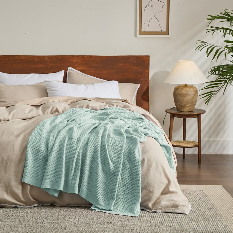 Mint green blankets hotsell