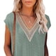 thumbnail image 3 of Top calado para mujer, cuello en V profundo, empalme de encaje, camisa de manga corta cómoda y transpirable elegante, Top para verano, verde negruzco L, 3 of 5