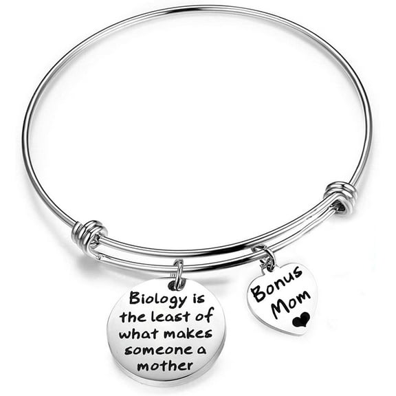 Zuo Bao Stepmother Mom Bracelet Stepmother Keychain Mother in Law Jewelry for Stepmother Biology is The Least of What Makes Someone a Mother Adjustable Charm Bracelet