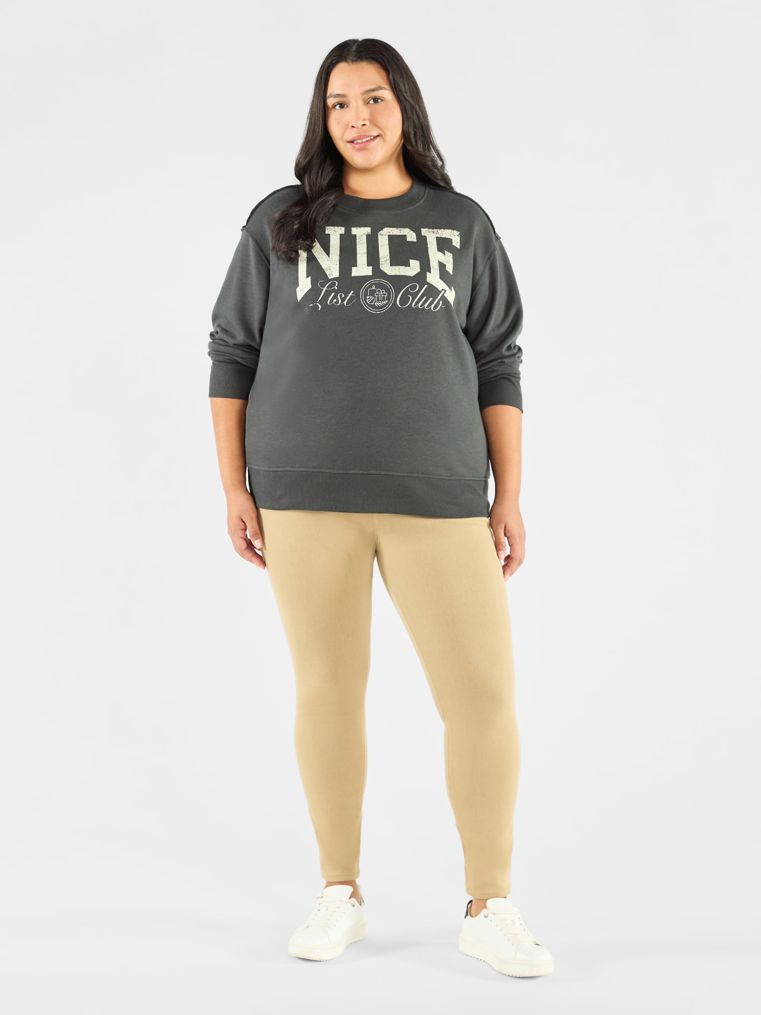 Terra & Sky Women's Plus Size Grey Nice List Club Graphic Sweatshirt with Long Sleeves, Sizes 0X-5X