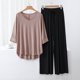 thumbnail image 2 of Conjunto de pijama con cuello en V para mujer: top de manga 3/4 y pantalones anchos, color liso, ropa de dormir ligera, tallas L/XL, 2 of 3