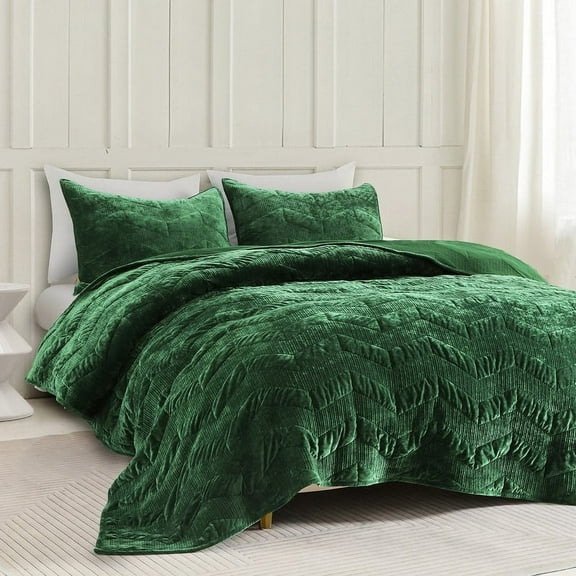 Wonderful Diamond Velvet 3 Piece Quilt Set 24020 Avocado Green King