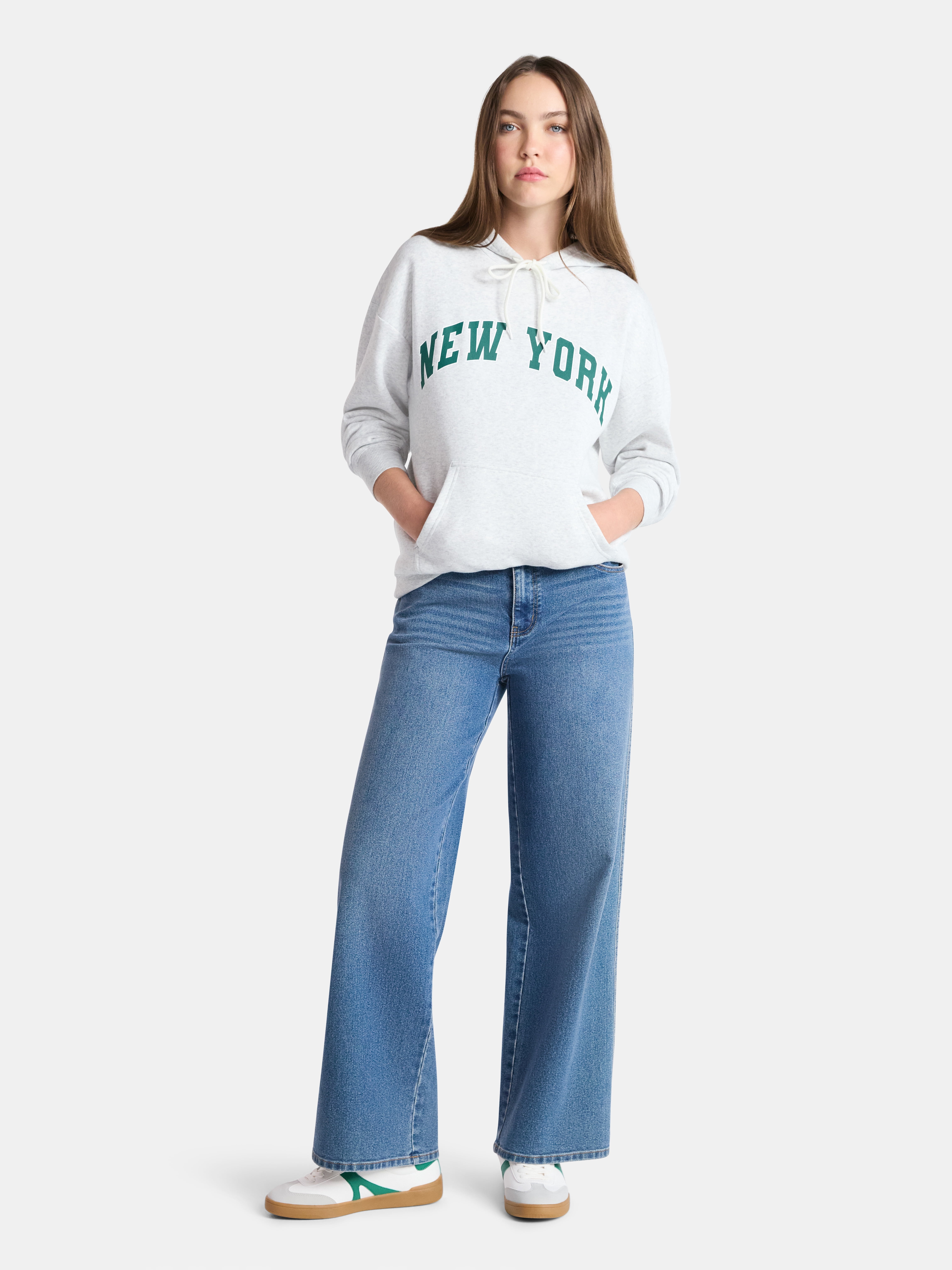 No Boundaries Essential Fleece Hoodie, Women's
