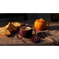 thumbnail image 2 of Taza Le Creuset, gres, diseño de calabaza, con tapa, 414 ml, color róneo, 2 of 3
