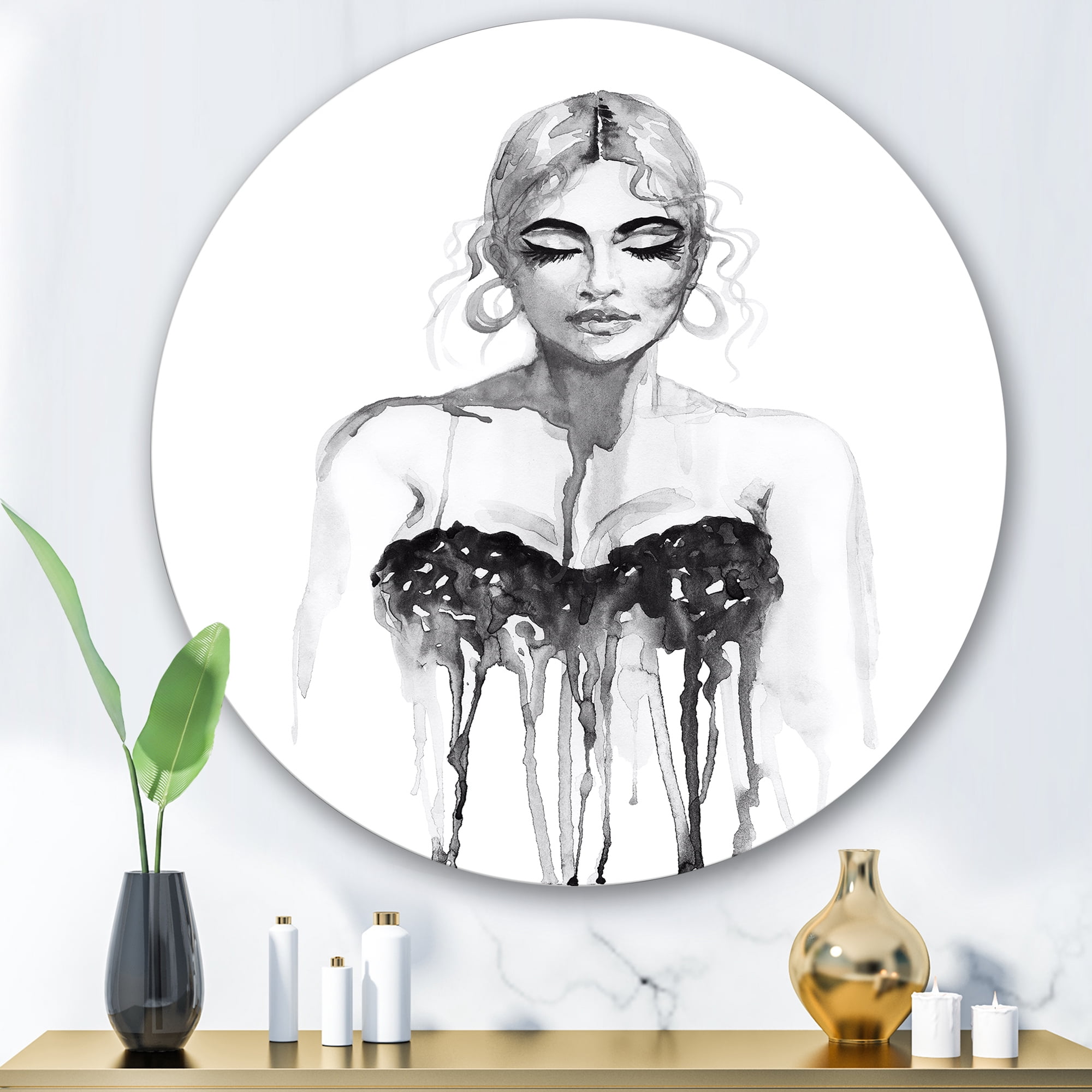 Designart 'Black and White Portrait of Woman Wearing Evening Dress' Modern Circle Metal Wall Art 36x36 - Disc of 36