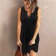 thumbnail image 2 of Moda mujer verano casual cuello pico botón sólido sin mangas mini vestido Fridja hj4301, 2 of 8