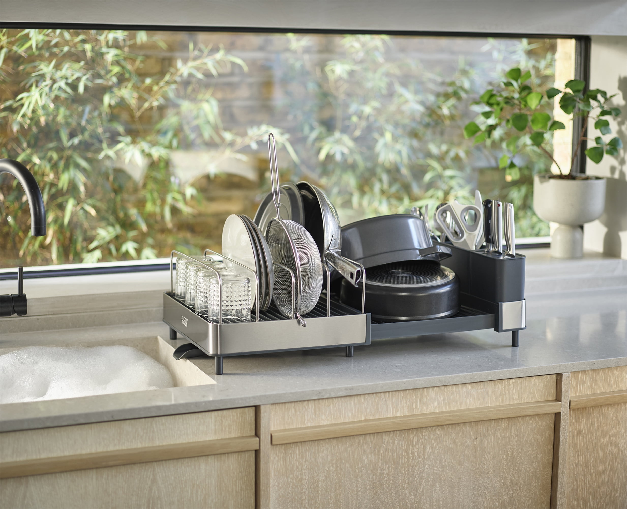 Joseph Joseph Extend Max Steel High-capacity Expanding Dish Rack