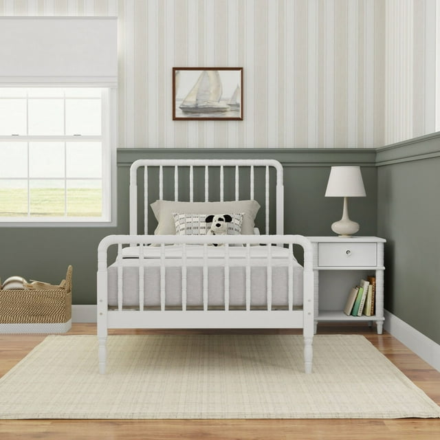 HH2Home Alva Youth Wood Platform Spindle Bed