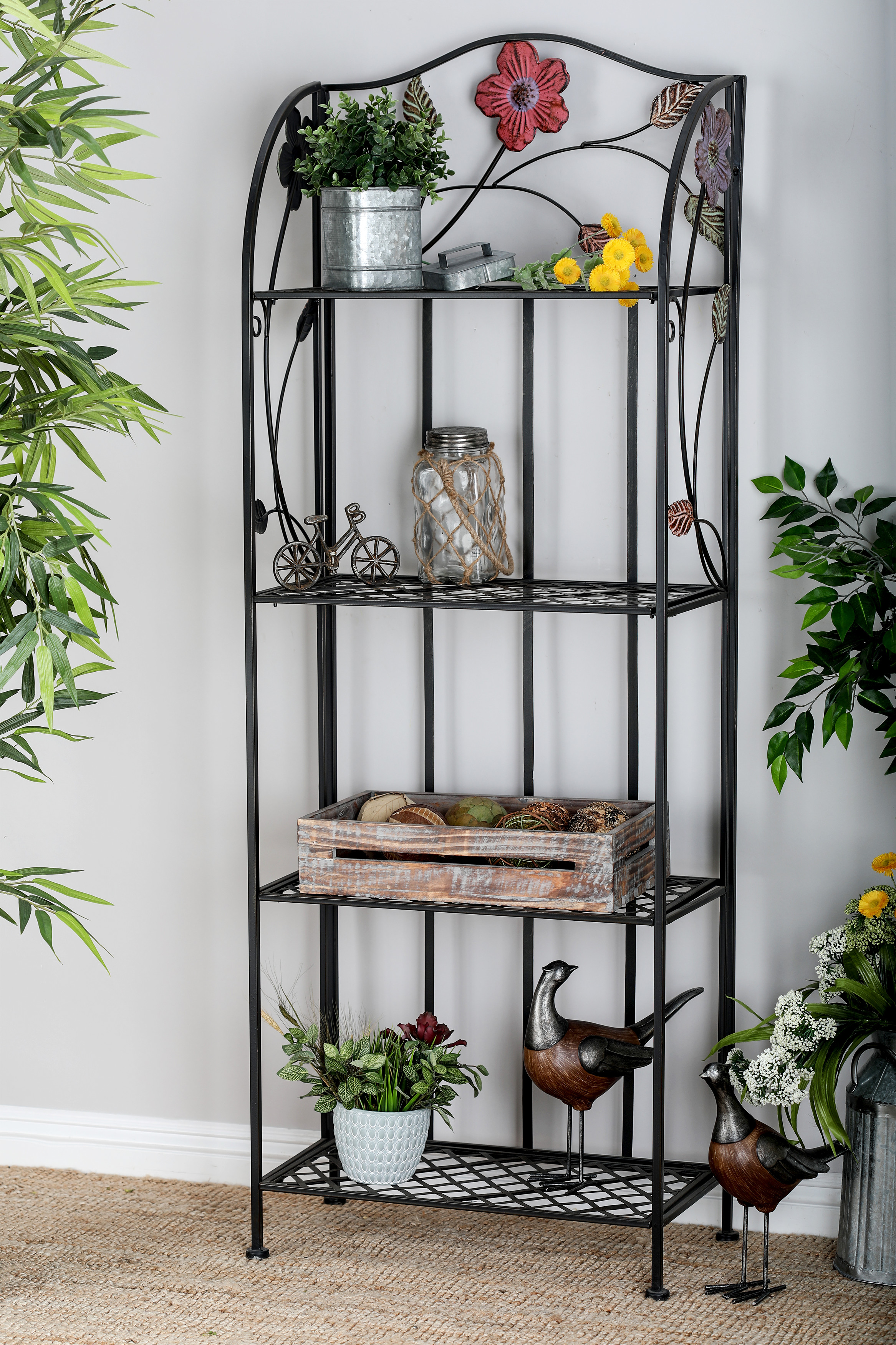 Decmode Large Indoor Outdoor Metal Shelf With Flowers Decorative 