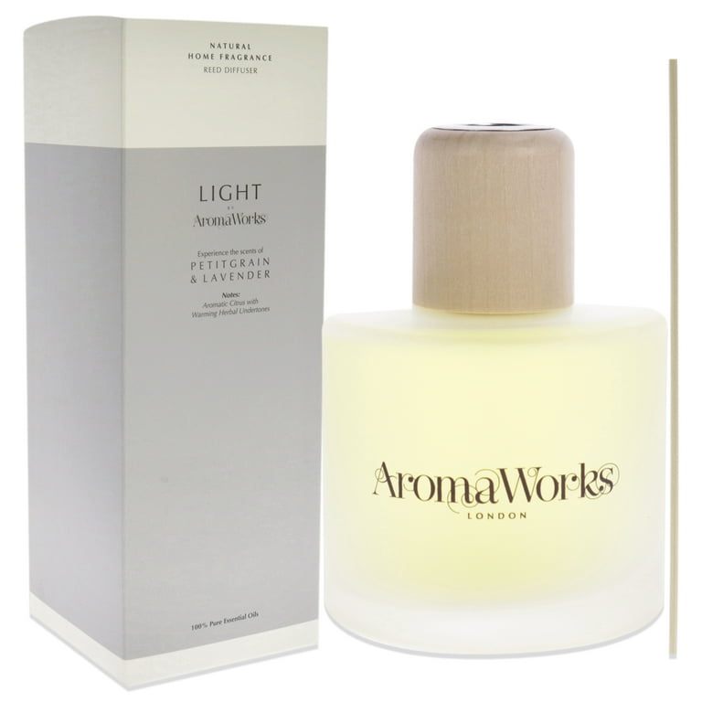 AromaWorks Light Range - Petitgrain & Lavender Reed Diffuser 200ml AromaWorks Light Range - Petitgrain & Lavender Reed Diffuser 200ml