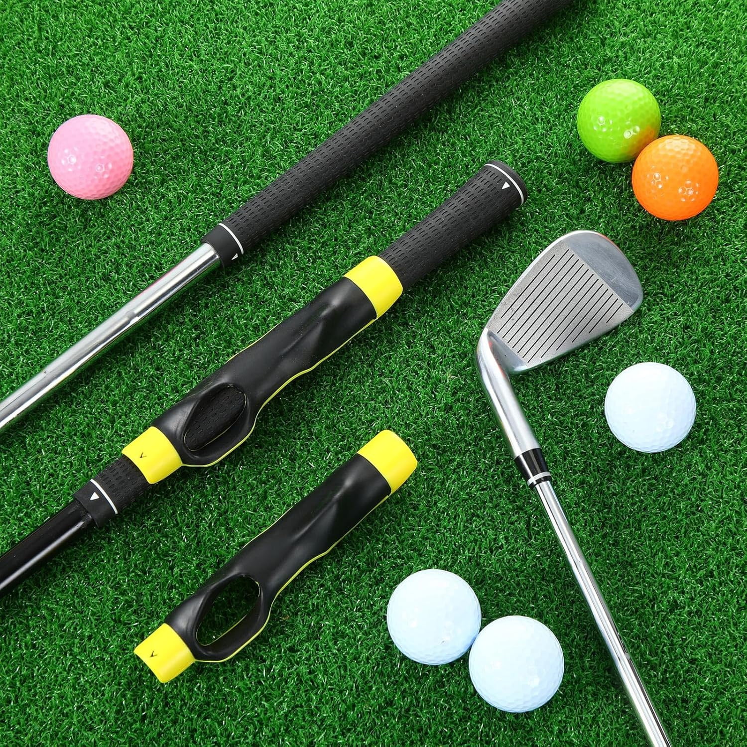 Quanmin 2 Pcs Golf Grip Trainer Training Aid Swing Trainer Attachment for Improving Hand Positioning Right Handed Golf Club Grip Beginner Correct Posture, Black&Yellow
