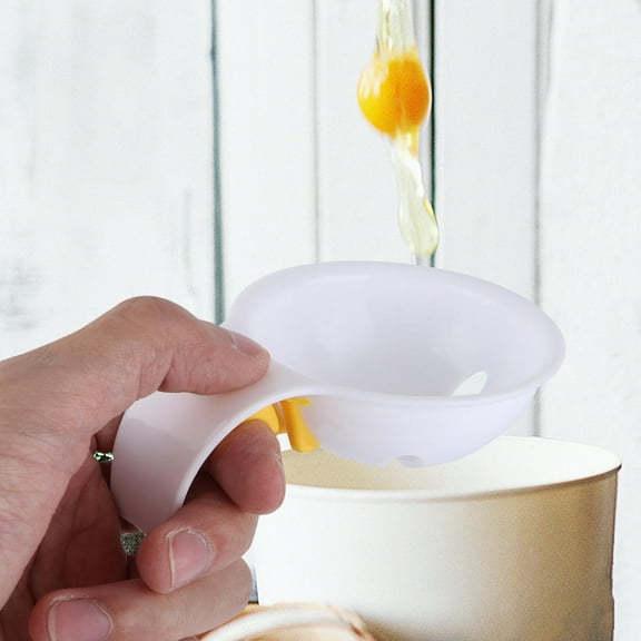 DEMACRIO 1Pc Silicone Egg Separator with Arc Handle in White for Easy Yolk Sifting