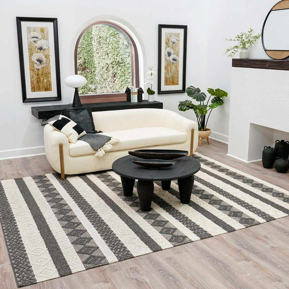 Hauteloom Carrsville Boho Hand Woven Wool Natural Fiber Living Room, Bedroom Area Rug - Farmhouse, Bohemian/Global - White, Black - 5' x 7'6"