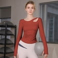 thumbnail image 2 of Ropa de yoga hueca para mujer, almohadilla para el pecho, otoño e invierno, deportes, manga larga, top profesional para correr, entrenamiento de pilates, 2 of 5