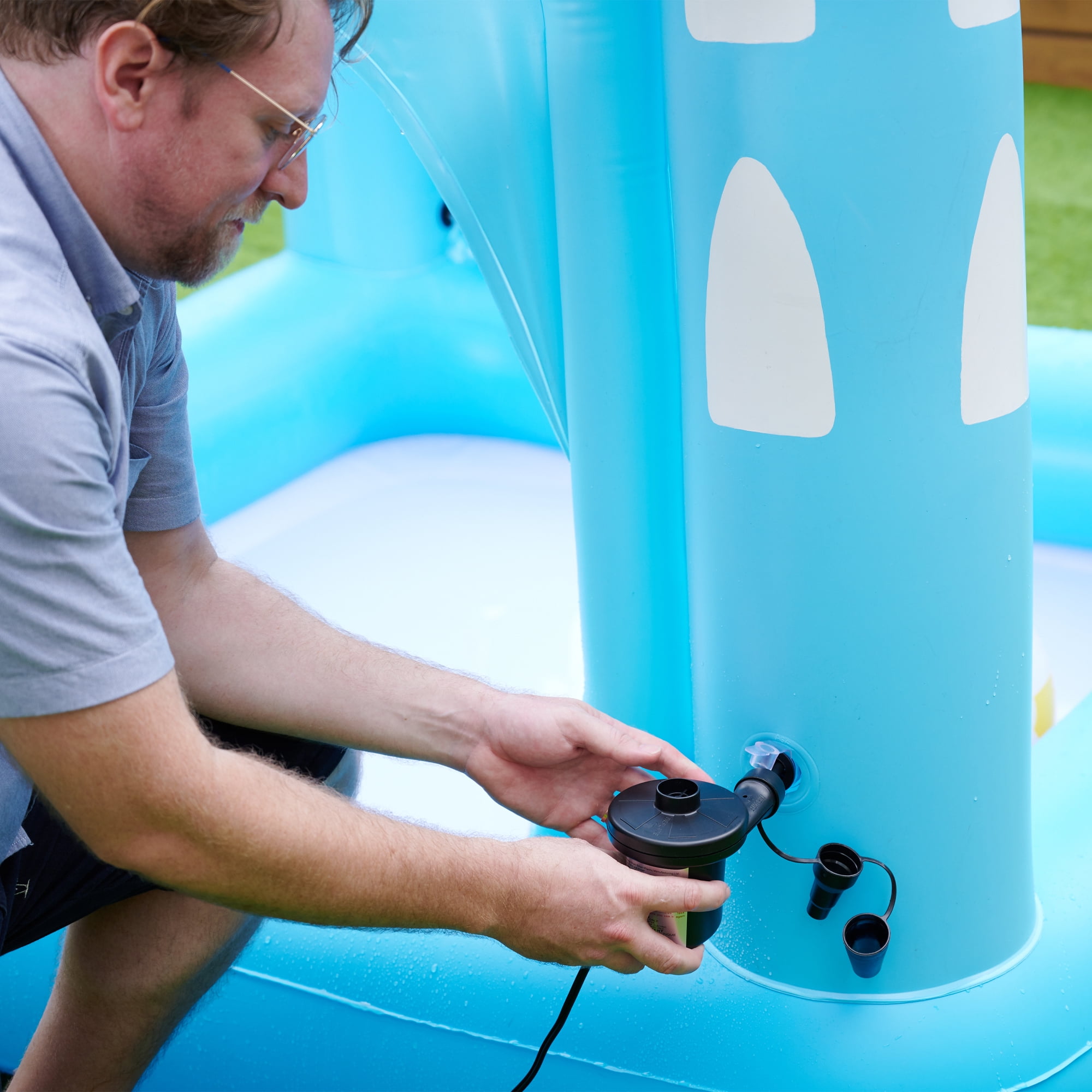 for sale online Teamson Kids Inflatable Castle Kiddie Pool Play Center With Sprinkler Blue Wi.. 