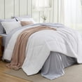 thumbnail image 1 of Juego de edredón Bedsure King reversible blanco/gris de 7 piezas, 1 of 7