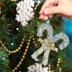 thumbnail image 4 of Adorno festivo de Papá Noel para escaparates y fiestas, 4 of 7